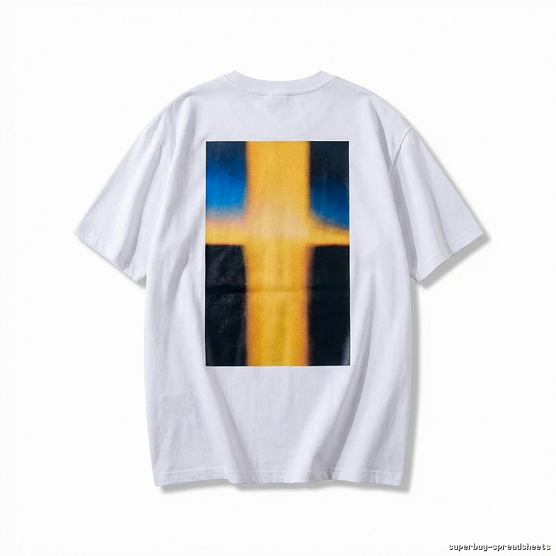 ESSENTIALS minimalist style white T-shirt