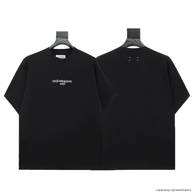 Maison Margiela Stitch Minimalist Style Black Short-sleeve T-shirt
